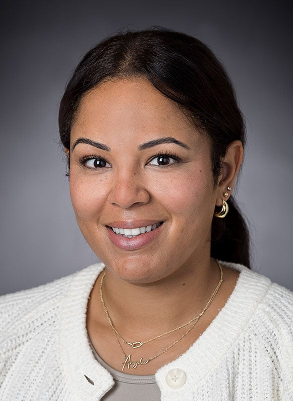 Angela Pechlivanides headshot